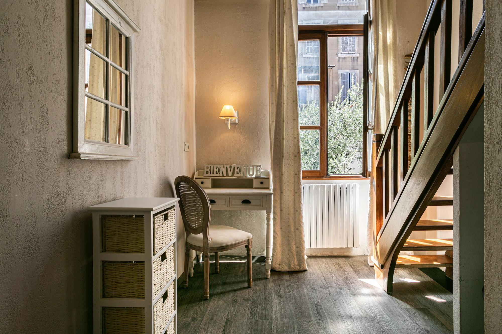 Boutique Hotel Azur Марсель Экстерьер фото